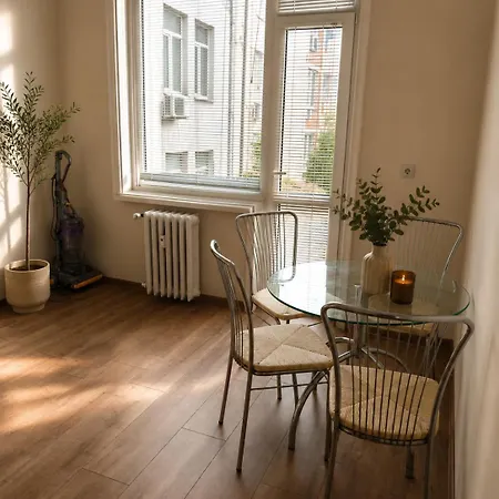 Alex 10 Min To Vitosha Blvd Serdica Center * 索菲亞